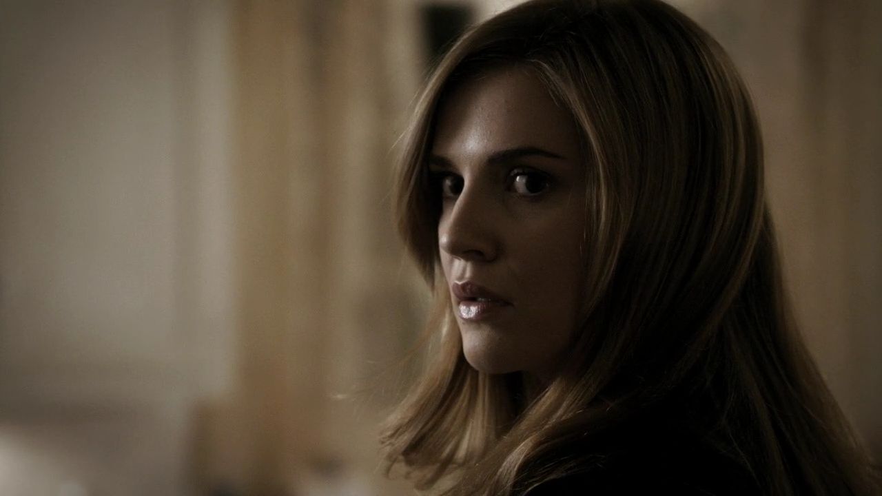 214VampireDiaries1020.jpg