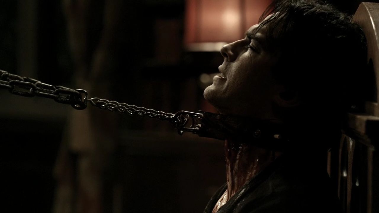 214VampireDiaries1046.jpg