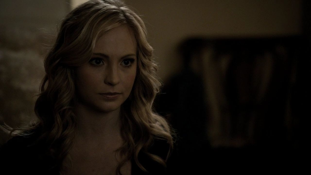 214VampireDiaries1081.jpg