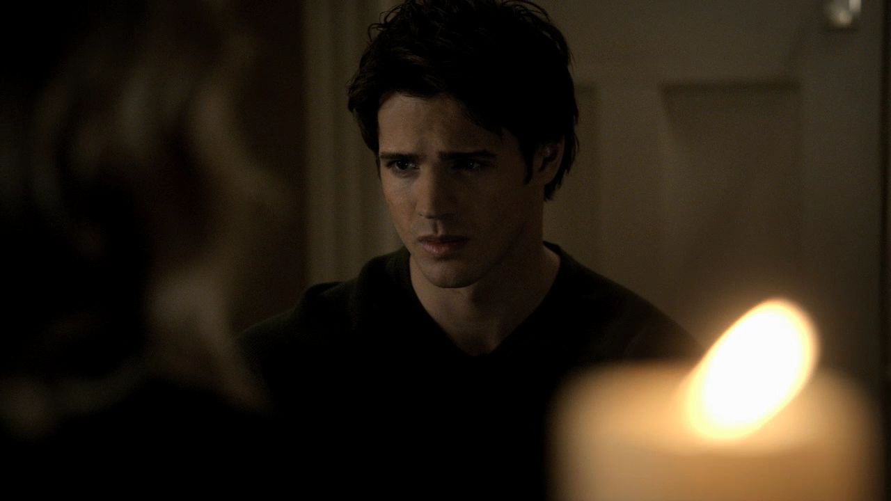 214VampireDiaries1082.jpg