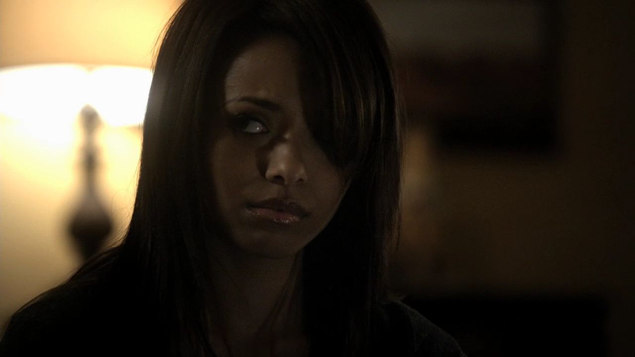 214VampireDiaries1093.jpg