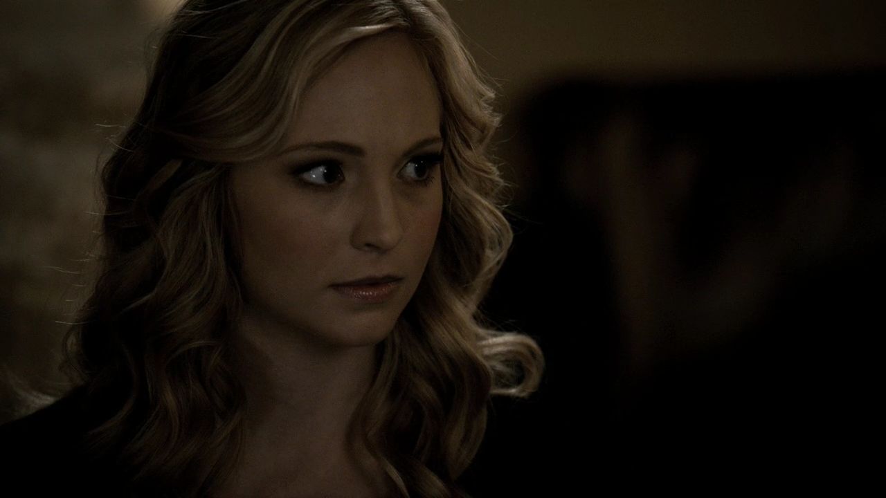 214VampireDiaries1094.jpg