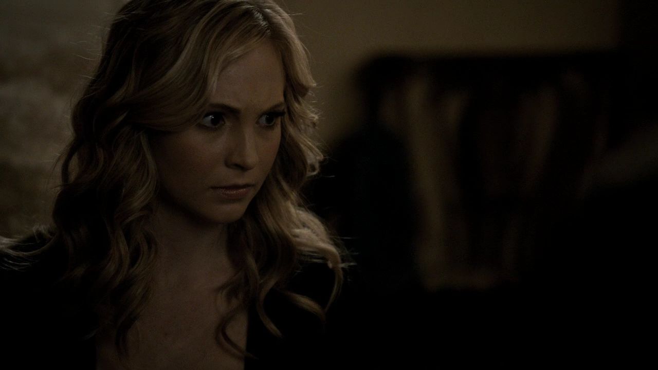 214VampireDiaries1116.jpg