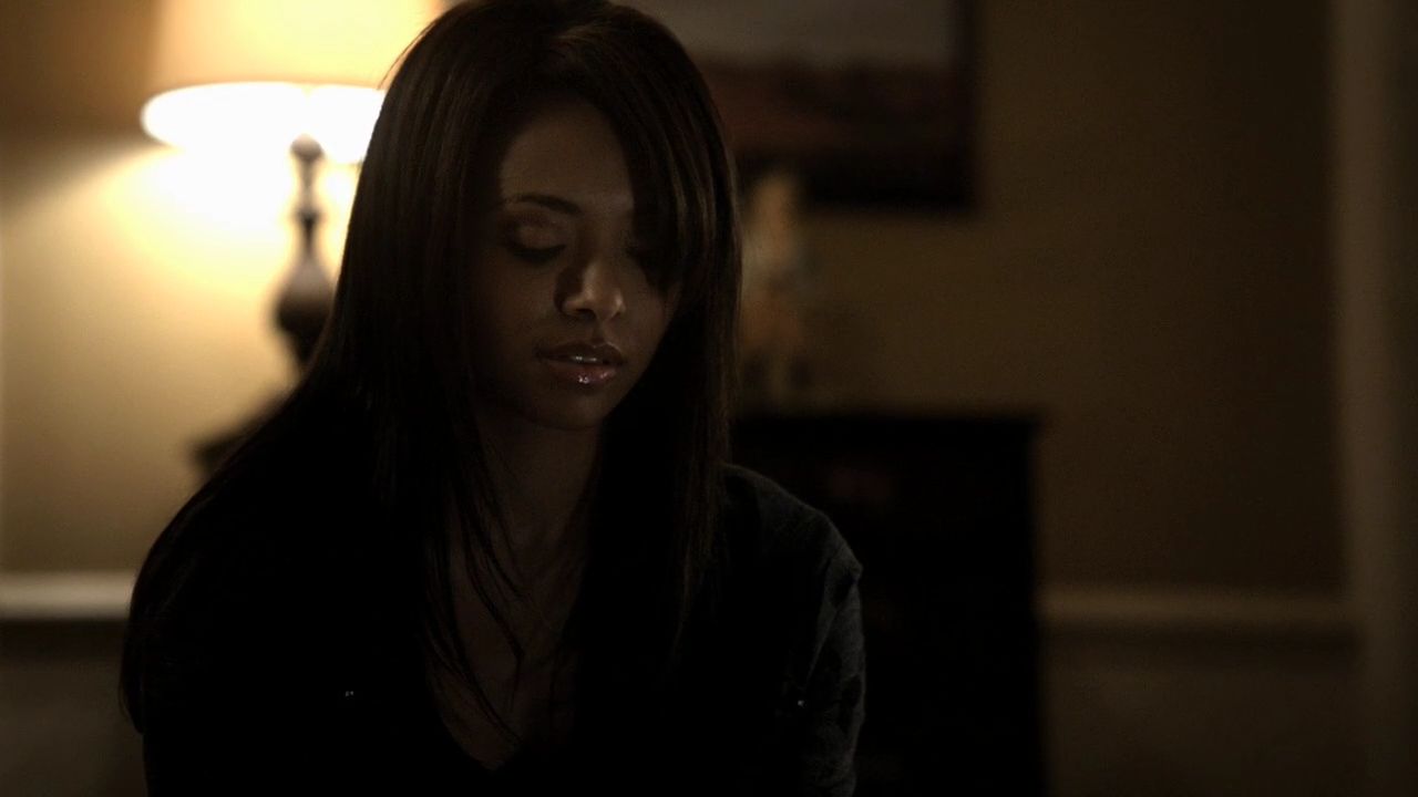 214VampireDiaries1125.jpg