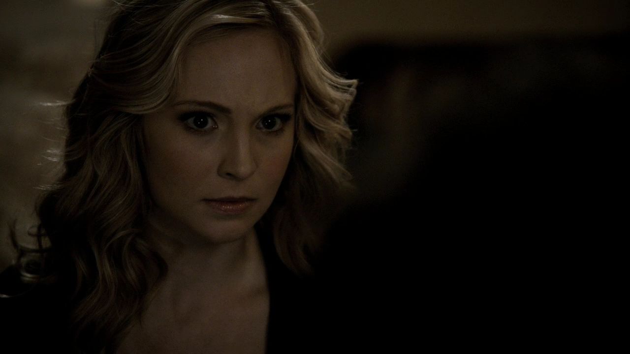 214VampireDiaries1144.jpg
