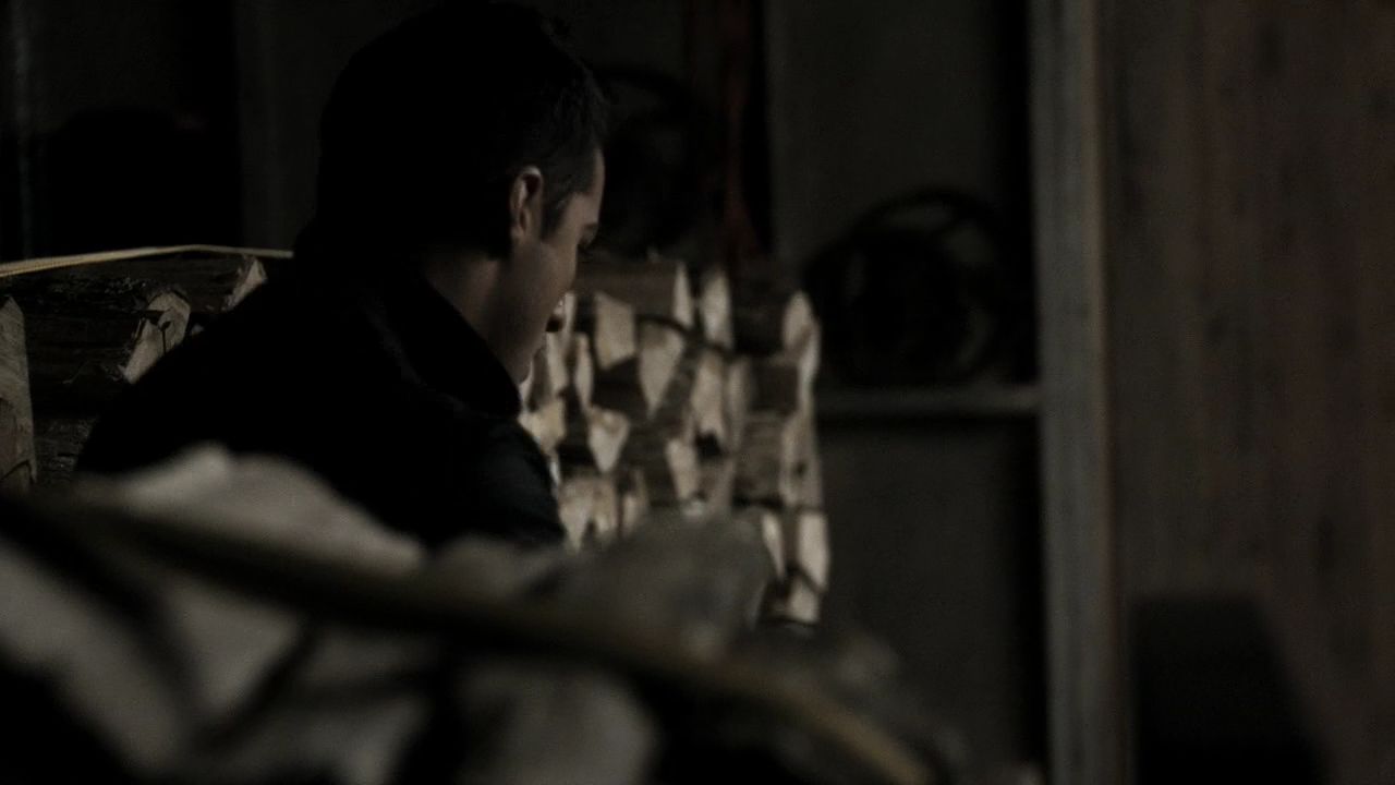 214VampireDiaries1178.jpg
