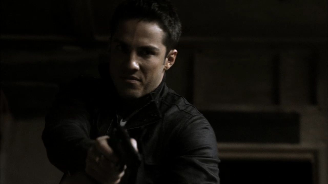 214VampireDiaries1190.jpg