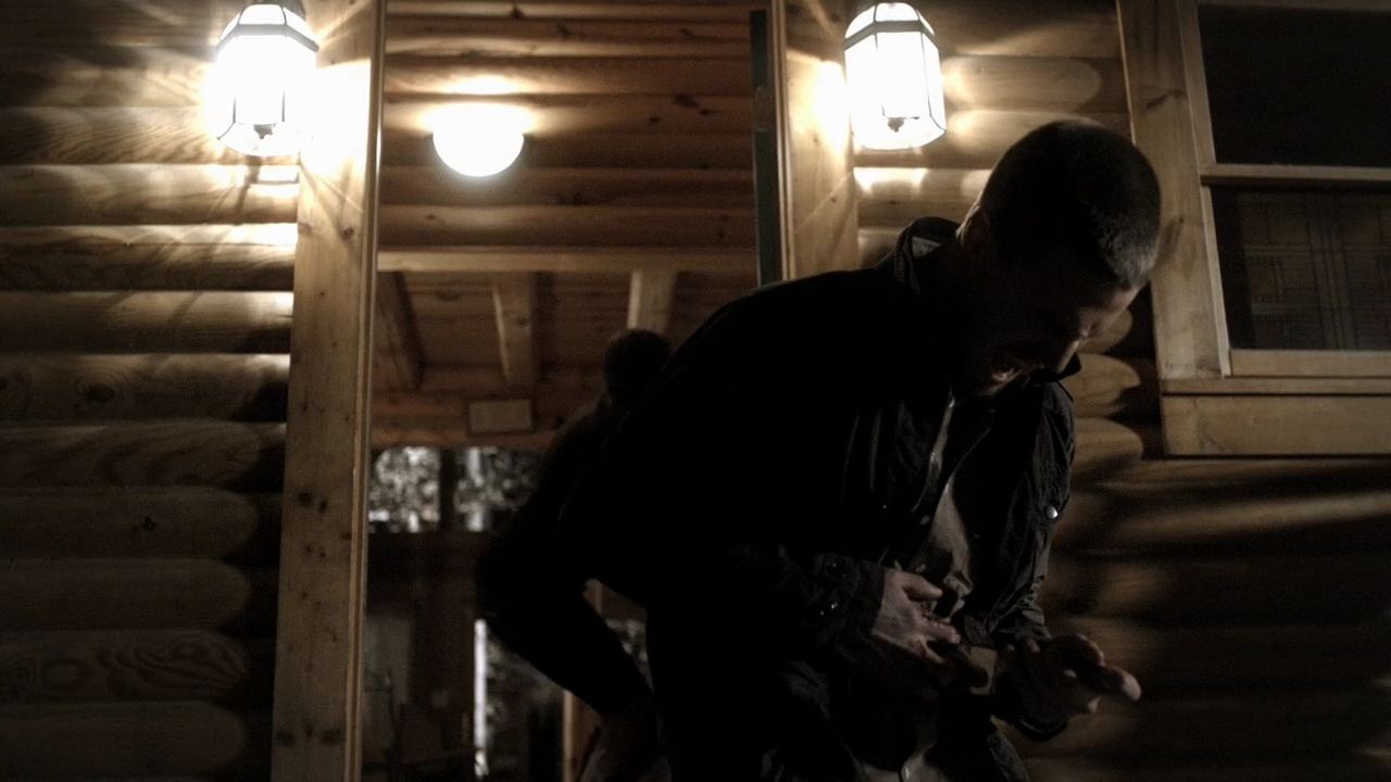 214VampireDiaries1233.jpg