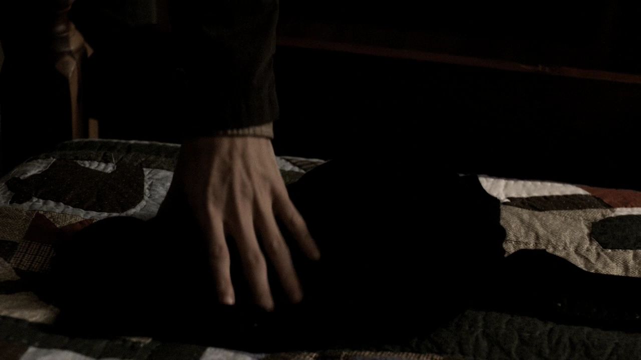 214VampireDiaries1258.jpg