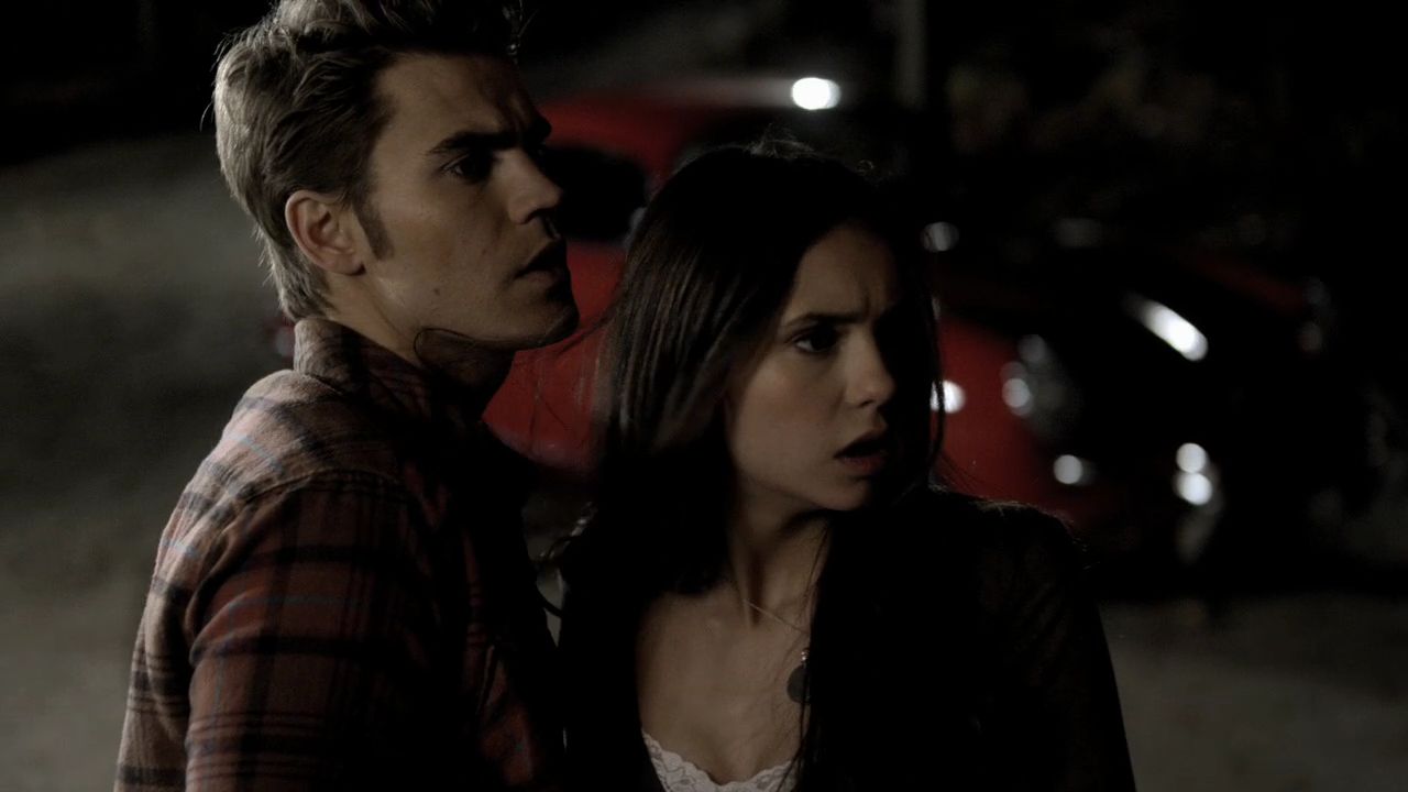 214VampireDiaries1317.jpg