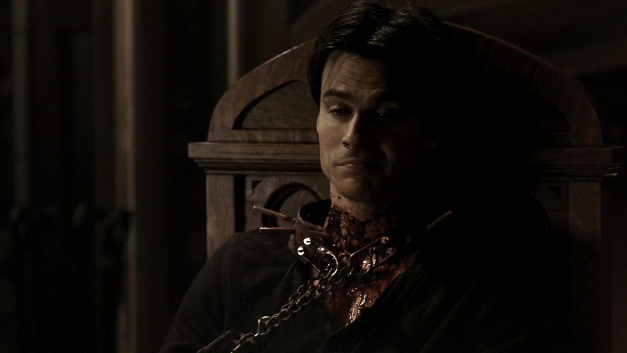 214VampireDiaries1378.jpg