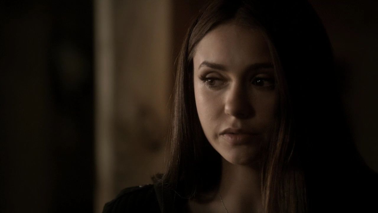 214VampireDiaries1473.jpg