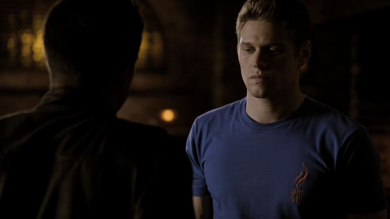 214VampireDiaries1579.jpg