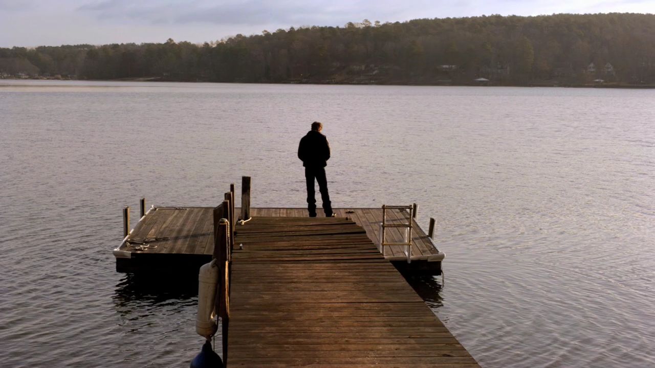 215VampireDiaries0102.jpg
