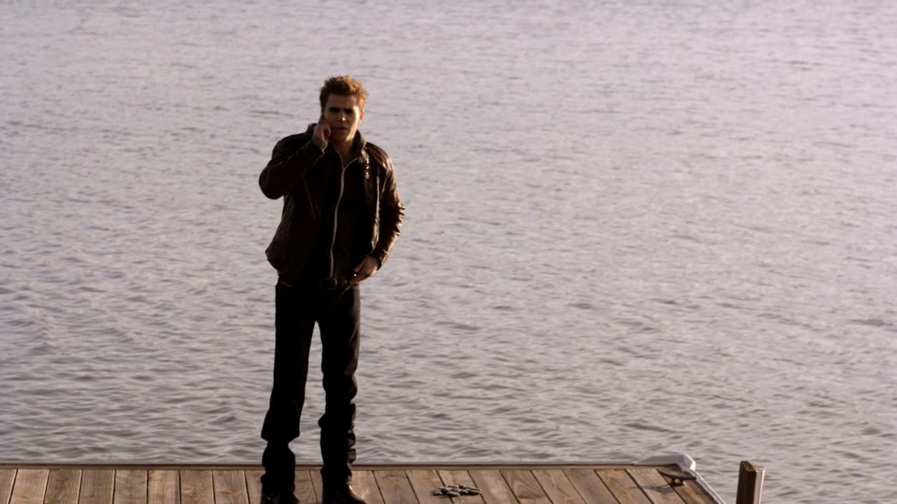 215VampireDiaries0129.jpg