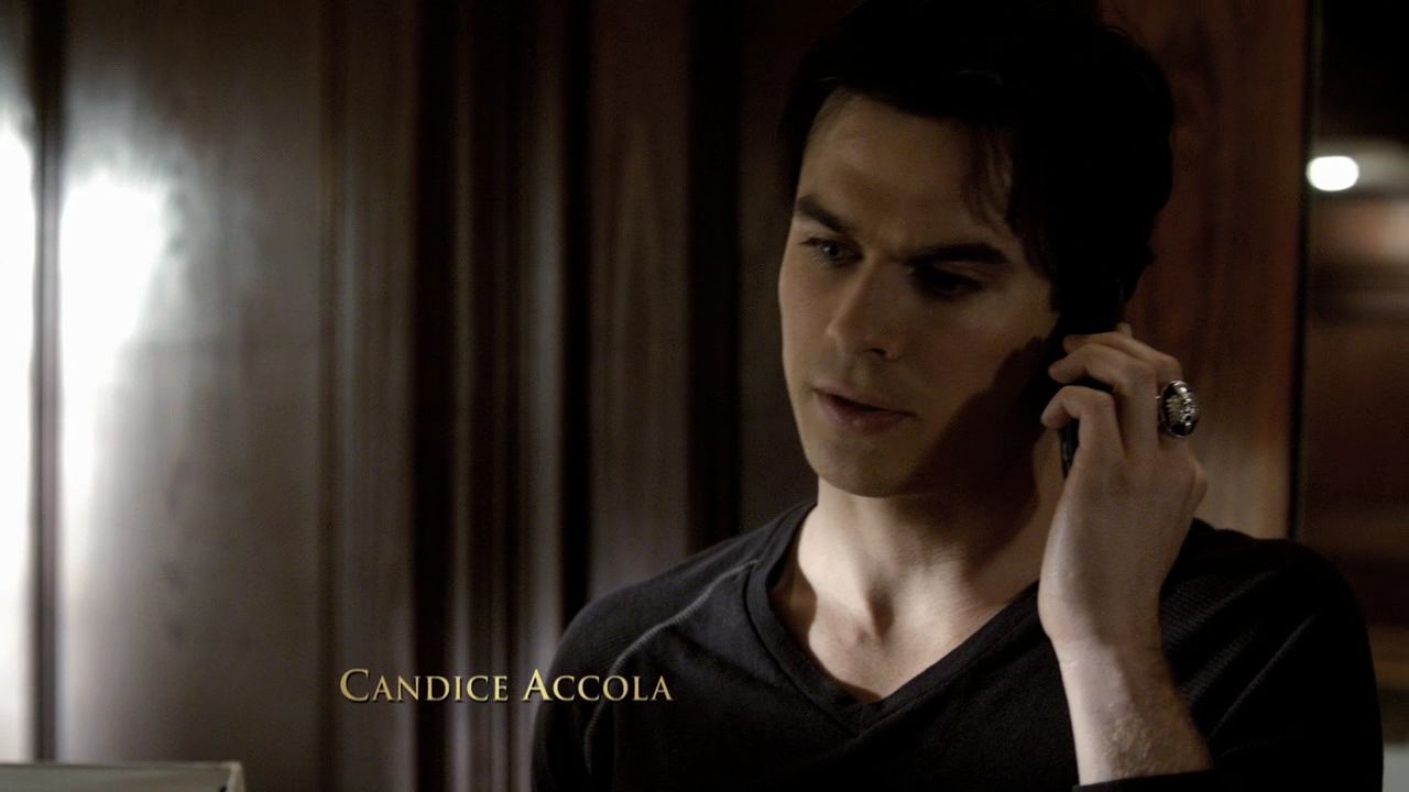 215VampireDiaries0135.jpg