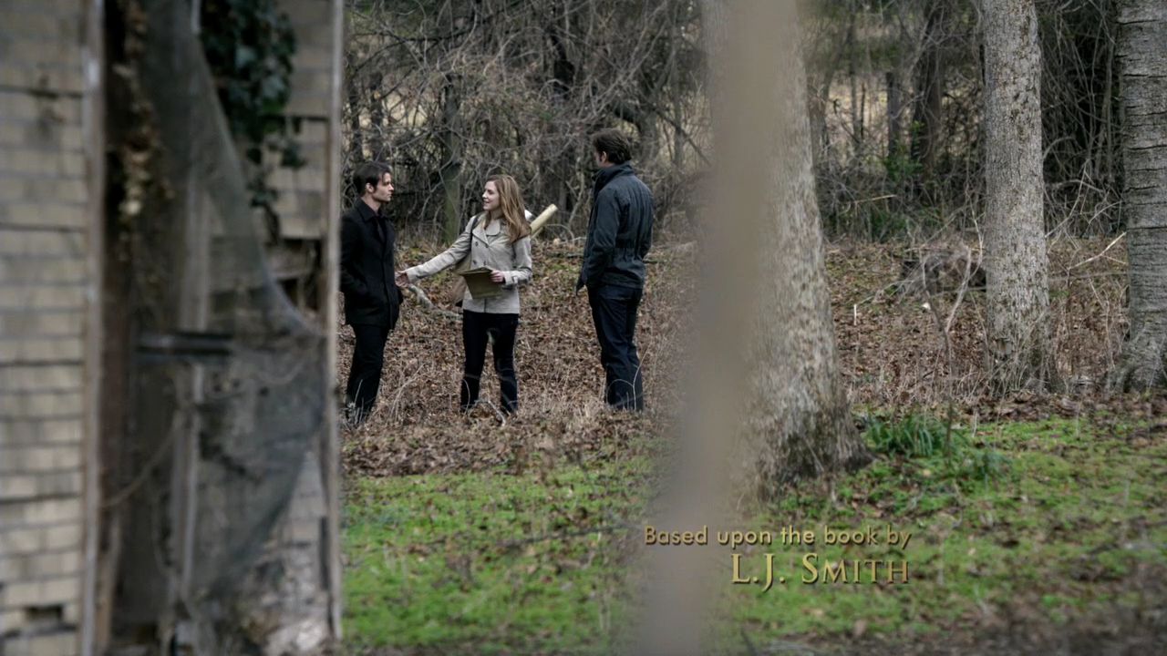 215VampireDiaries0189.jpg