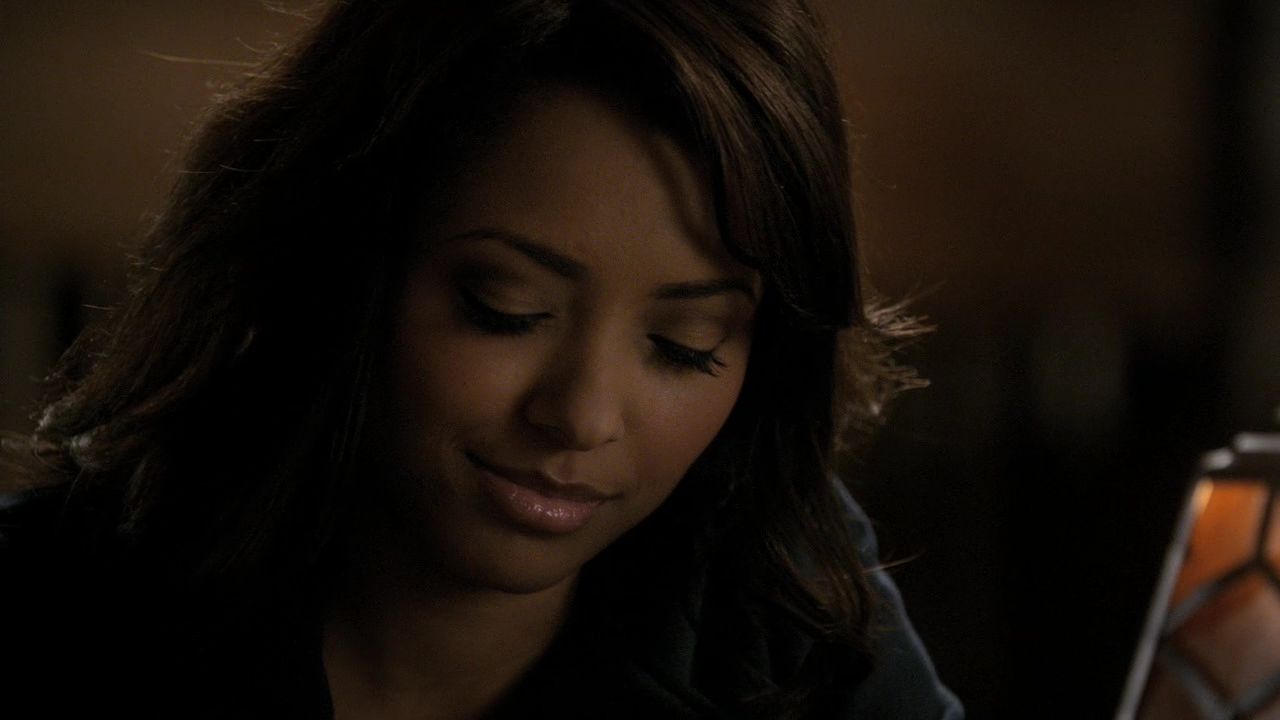 215VampireDiaries0231.jpg
