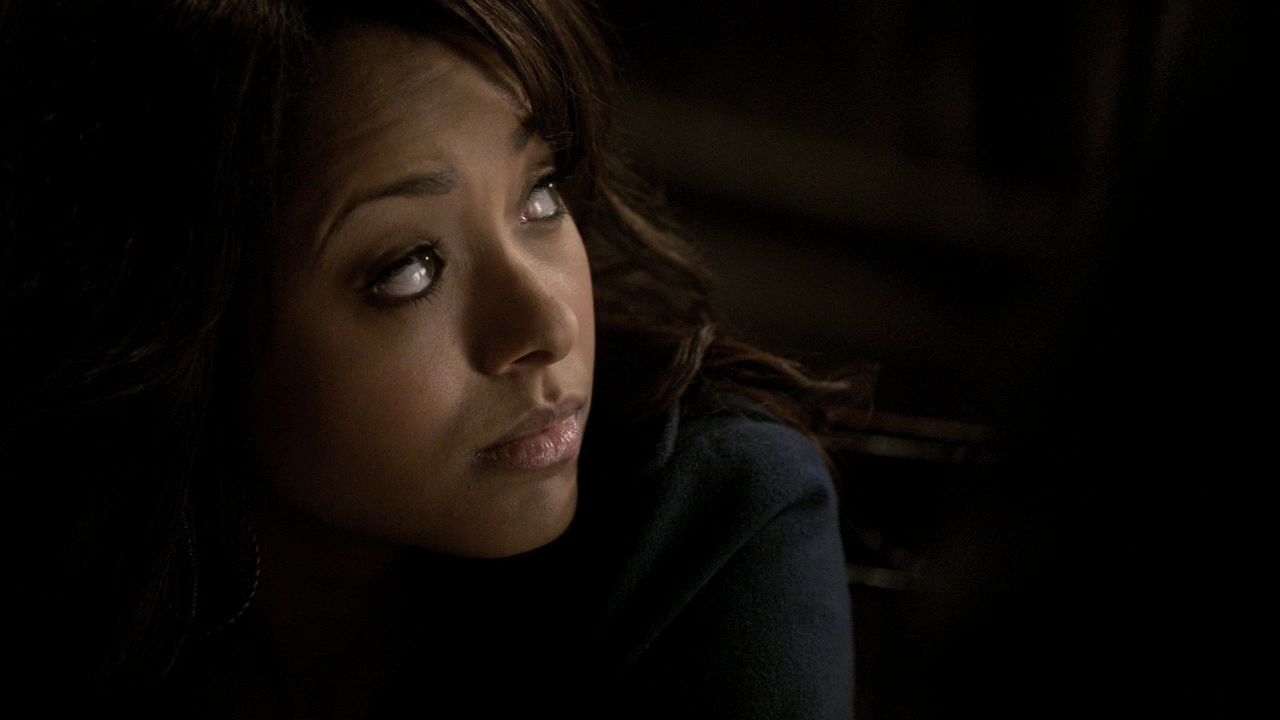 215VampireDiaries0257.jpg