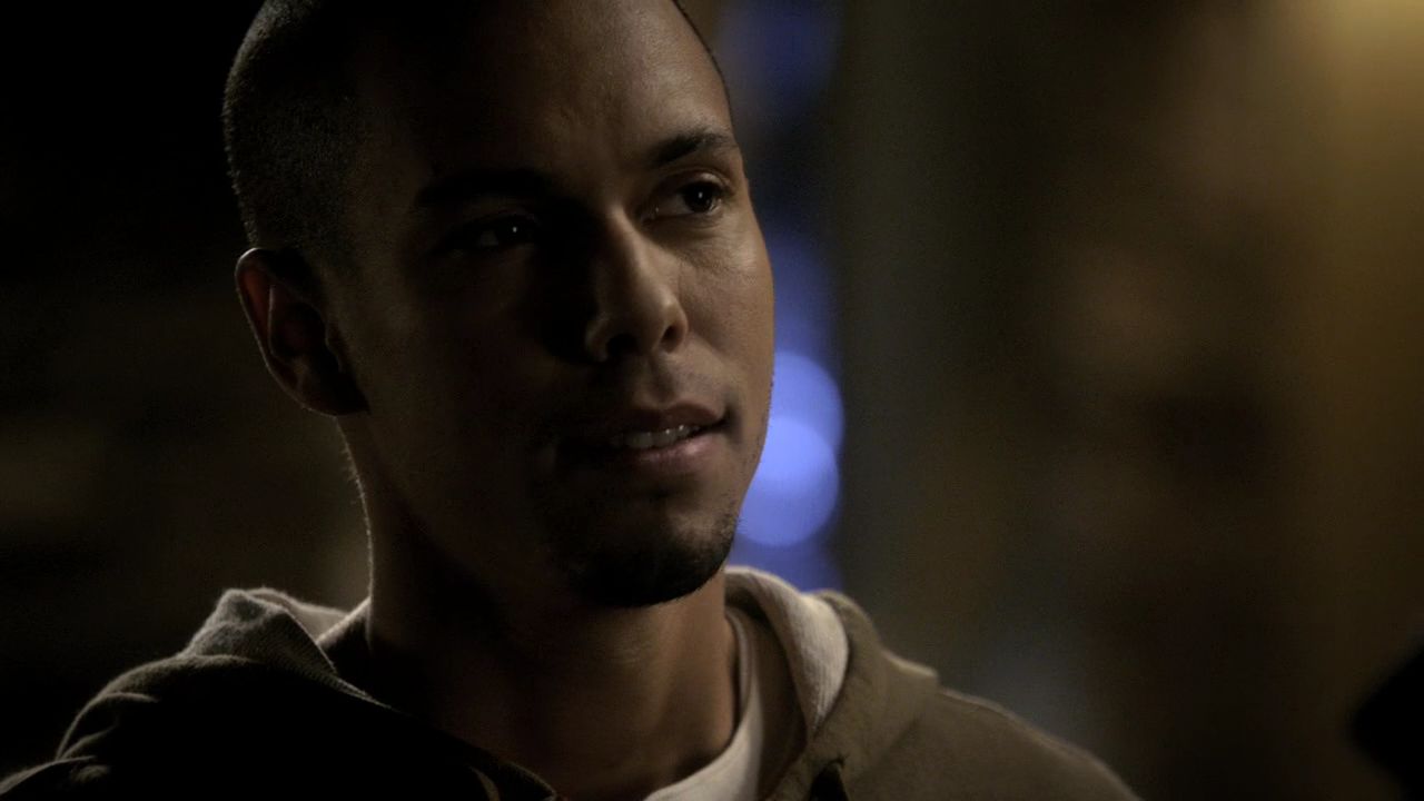 215VampireDiaries0258.jpg