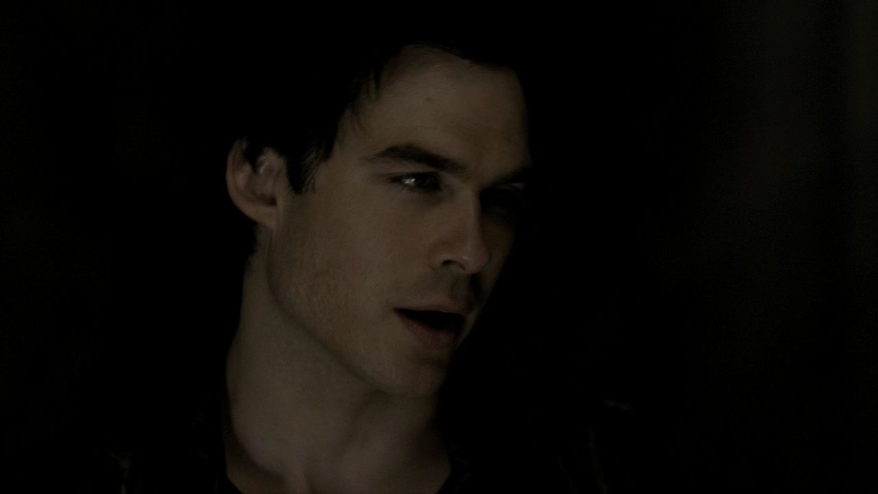 215VampireDiaries0546.jpg