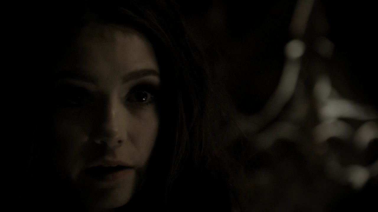 215VampireDiaries0573.jpg