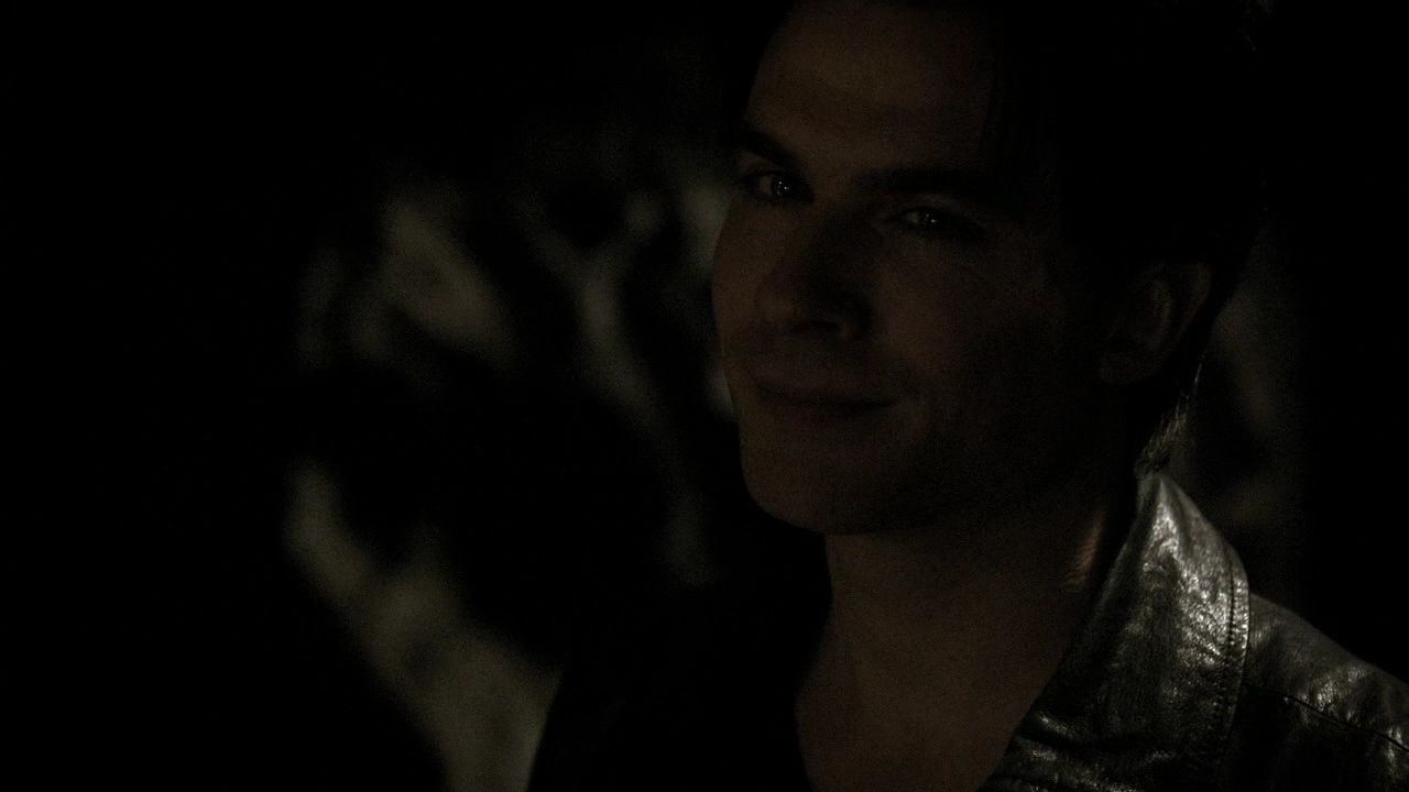 215VampireDiaries0598.jpg
