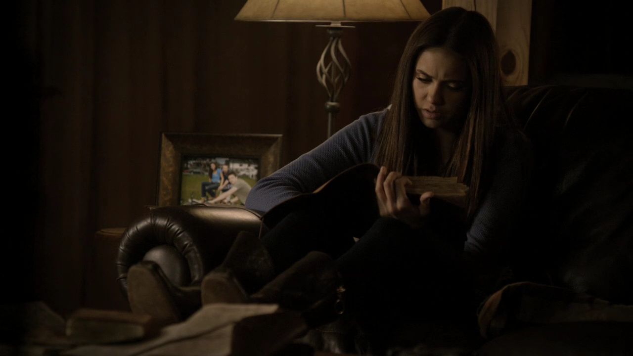 215VampireDiaries0960.jpg