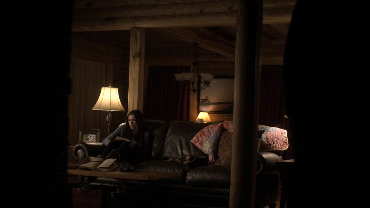 215VampireDiaries0963.jpg
