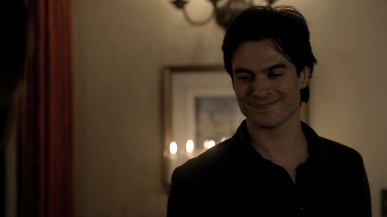 215VampireDiaries1031.jpg
