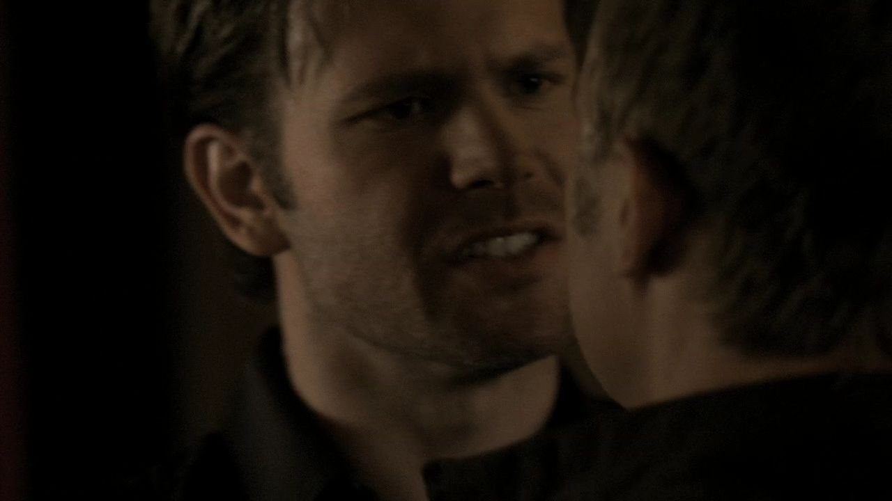 215VampireDiaries1052.jpg