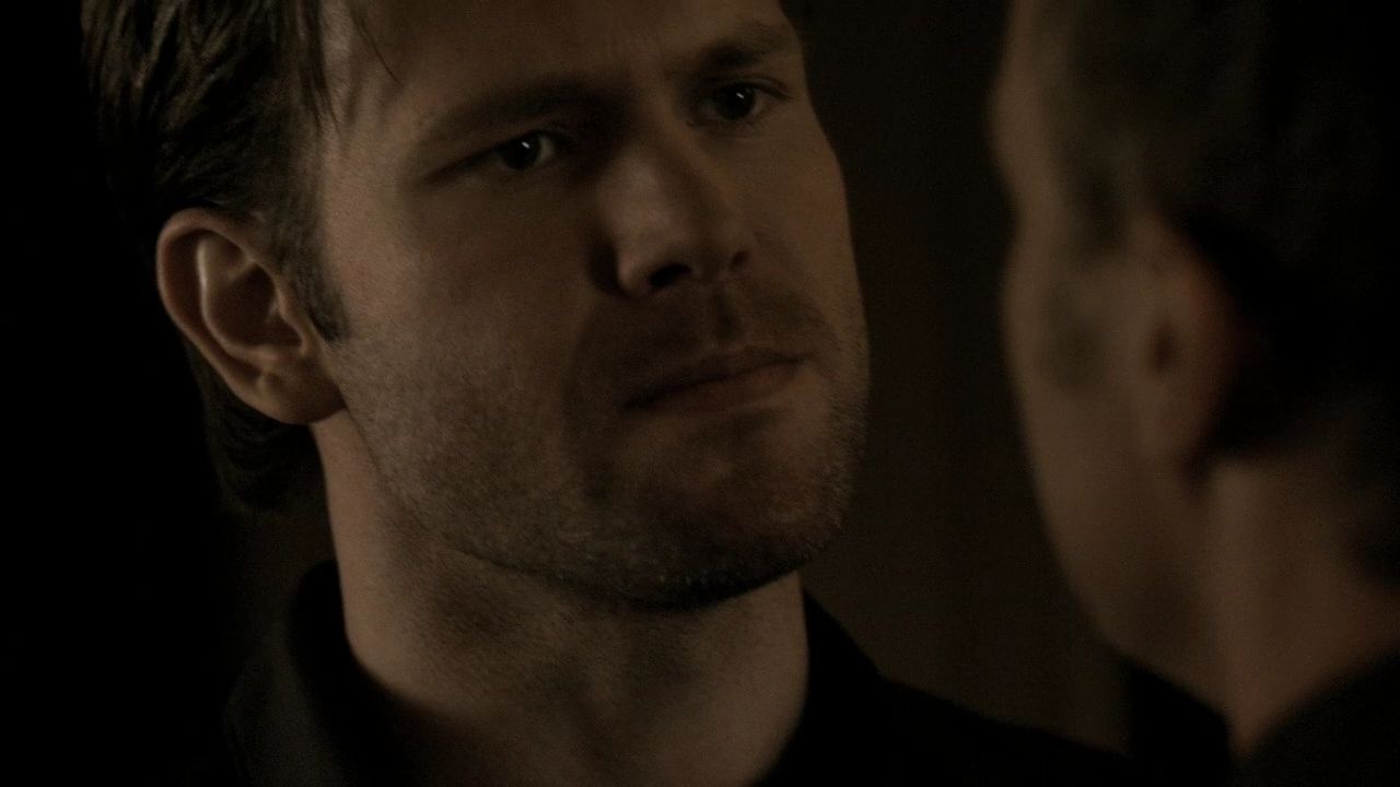 215VampireDiaries1055.jpg