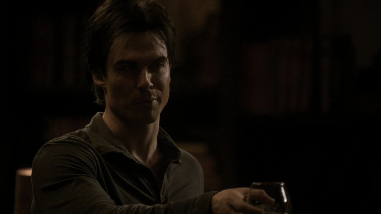 215VampireDiaries1079.jpg