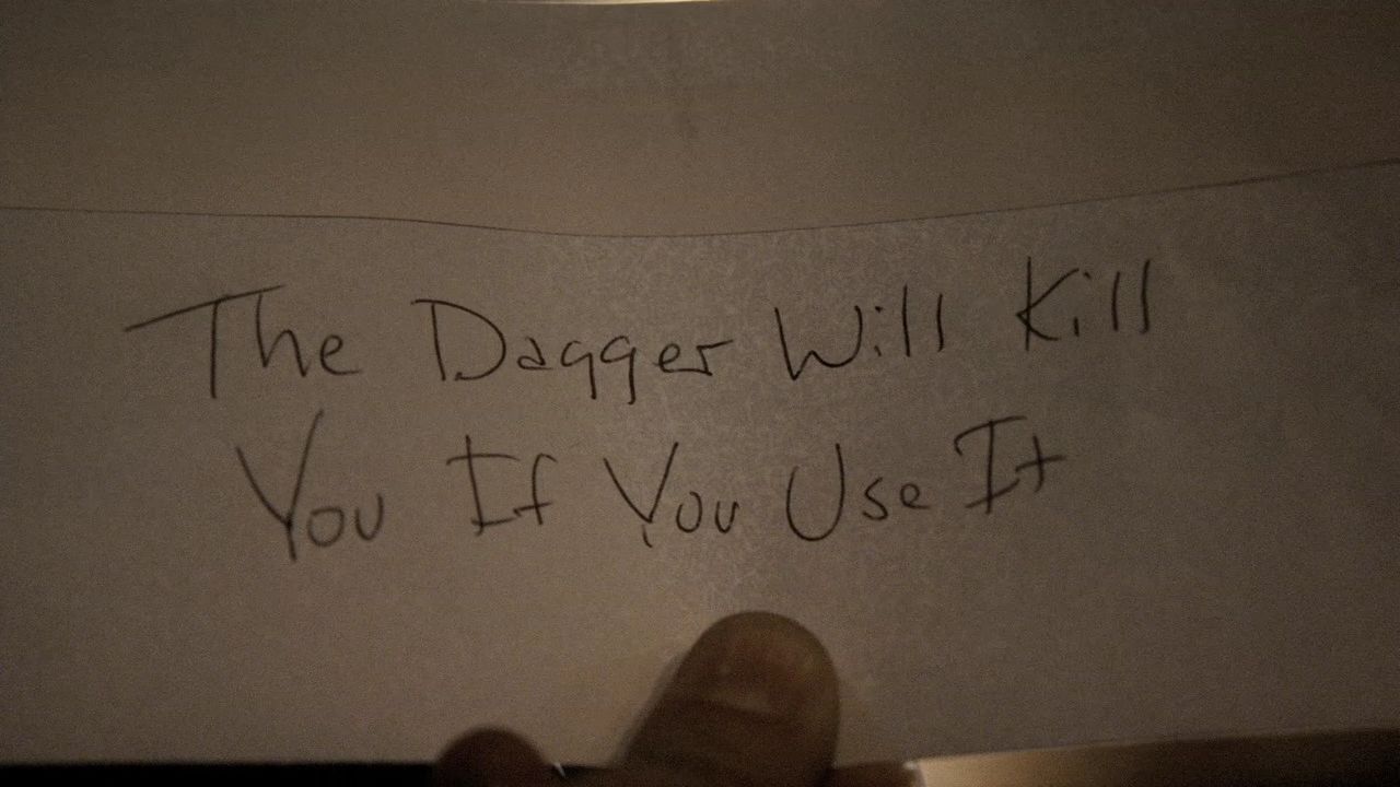 215VampireDiaries1117.jpg