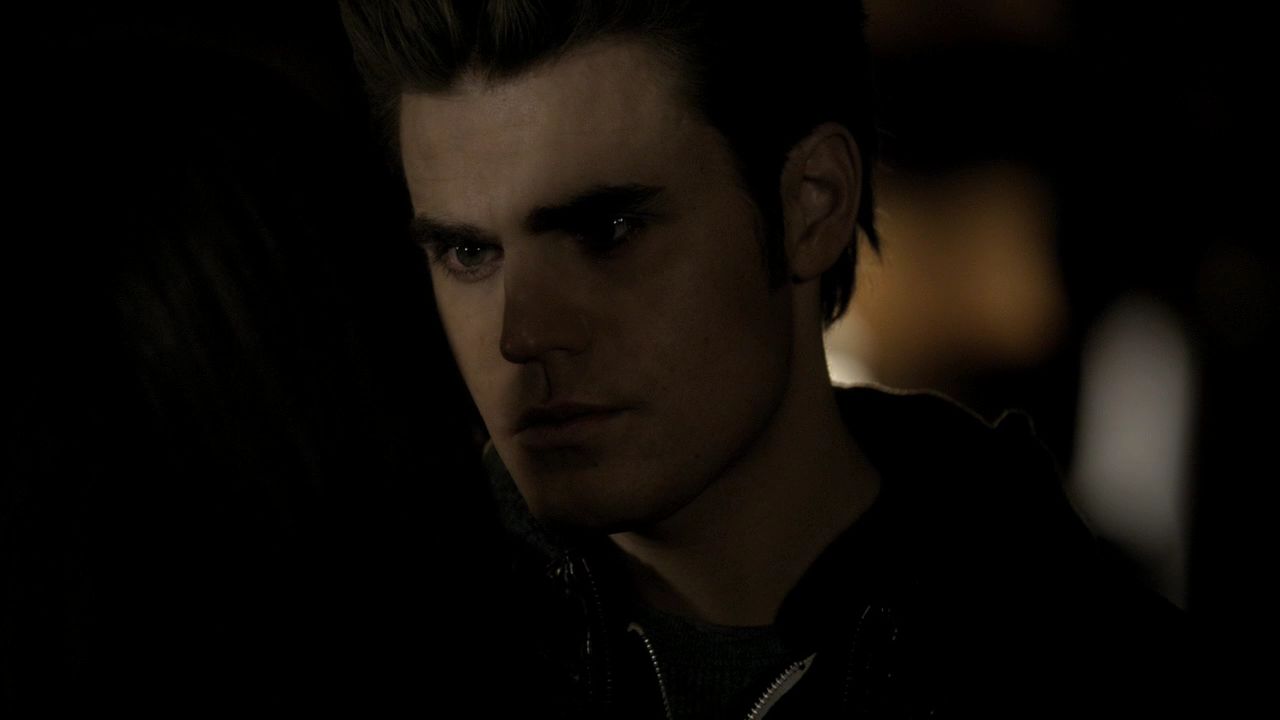 215VampireDiaries1303.jpg