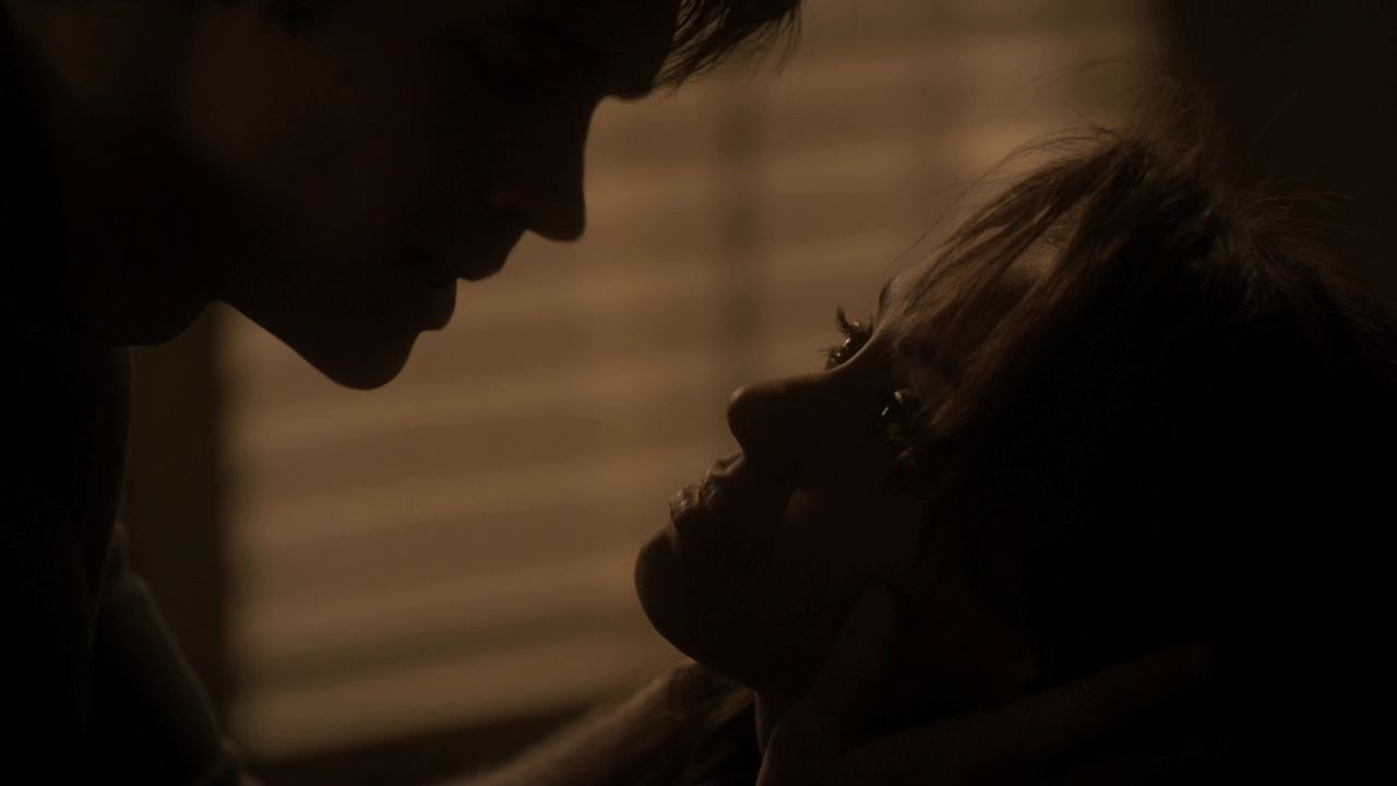 215VampireDiaries1460.jpg