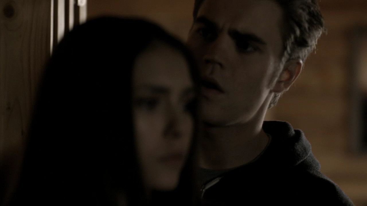 215VampireDiaries1470.jpg