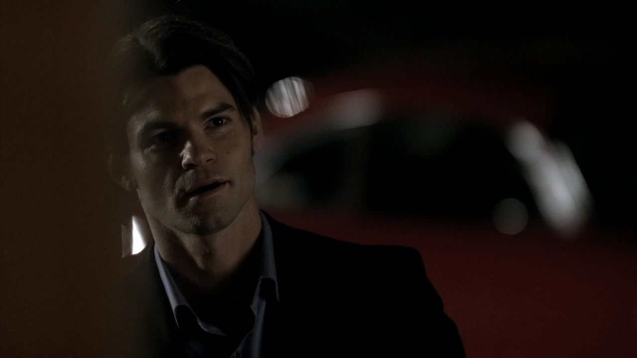 215VampireDiaries1500.jpg