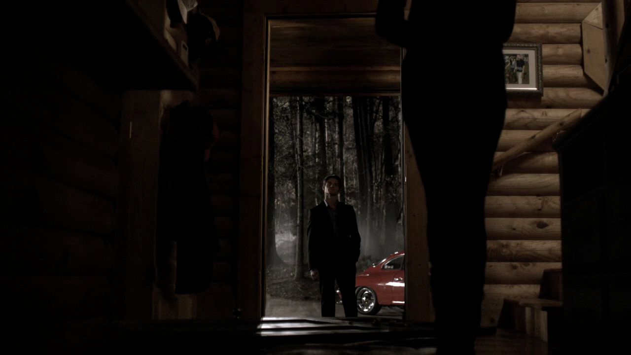 215VampireDiaries1512.jpg