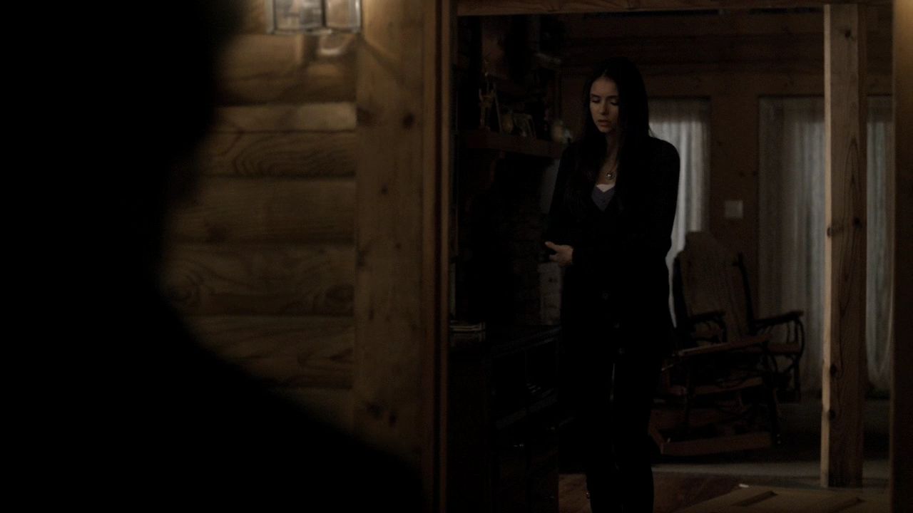 215VampireDiaries1513.jpg