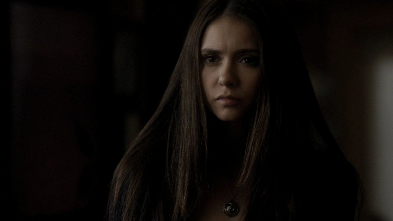 215VampireDiaries1525.jpg