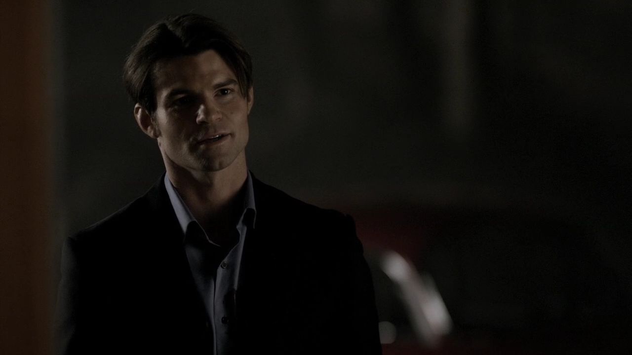 215VampireDiaries1531.jpg