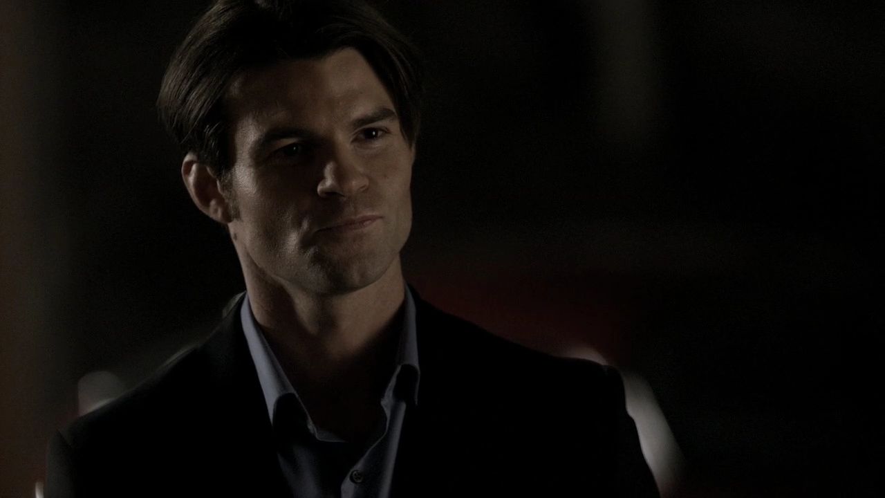 215VampireDiaries1552.jpg