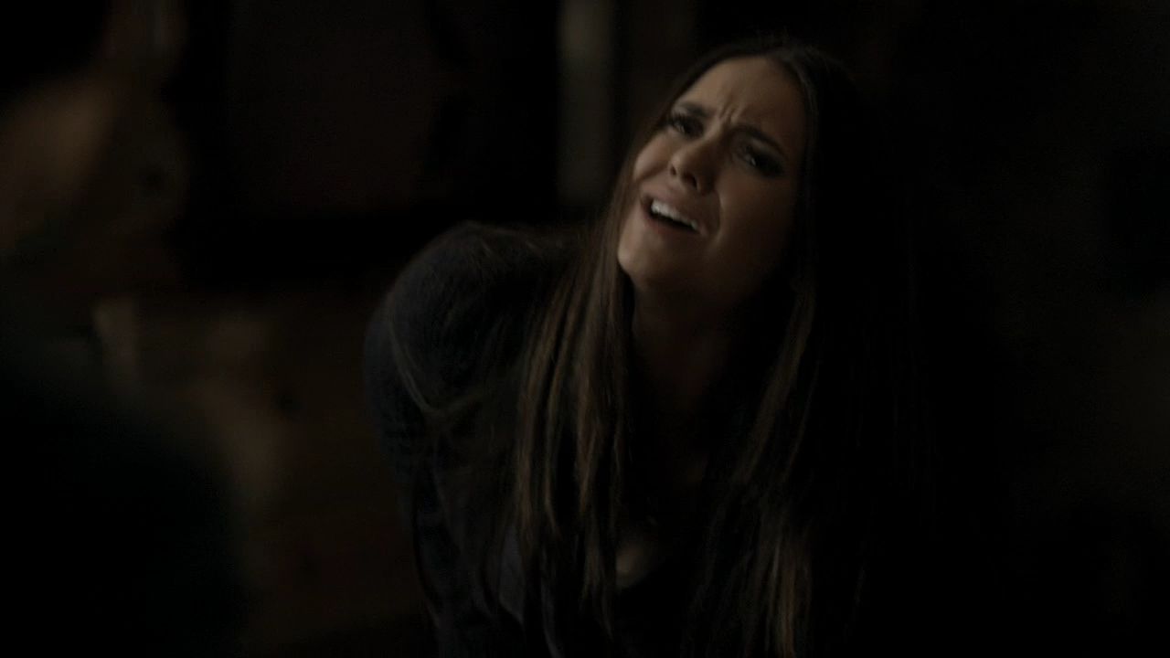215VampireDiaries1586.jpg