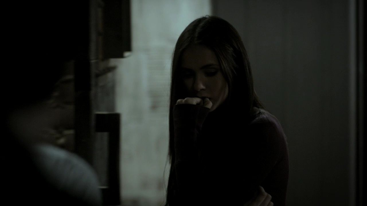 215VampireDiaries1706.jpg