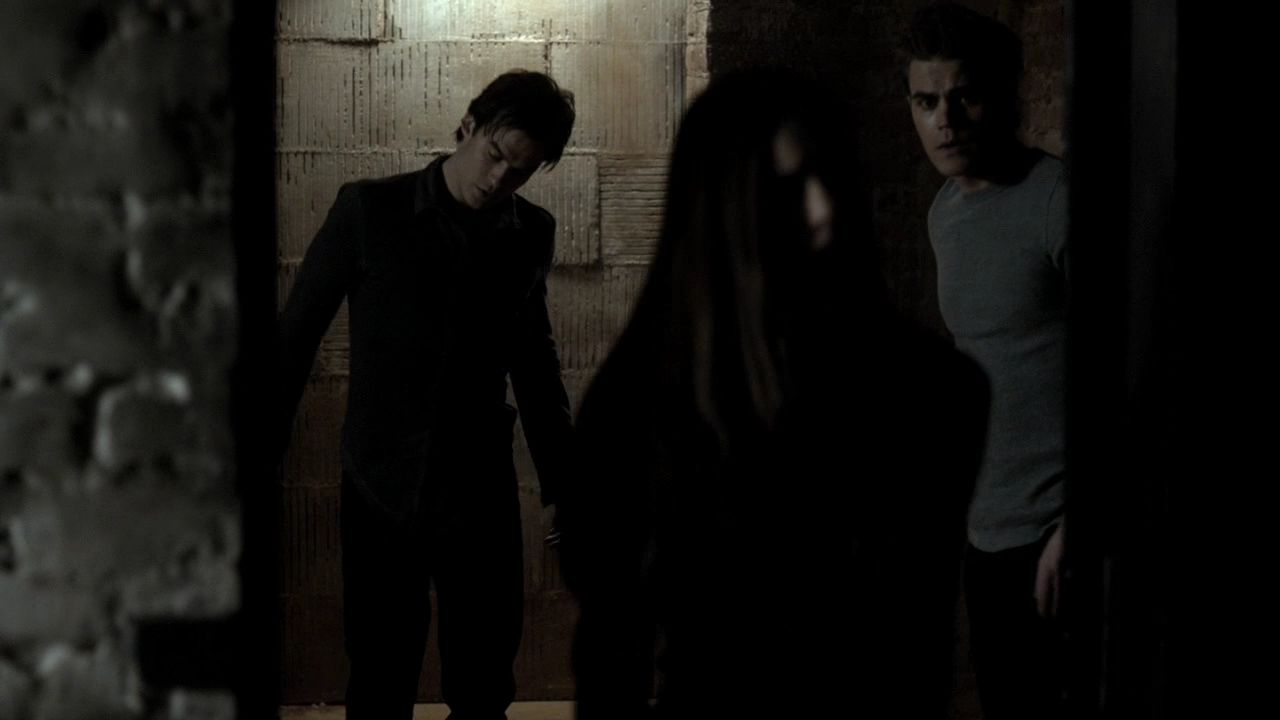 215VampireDiaries1728.jpg