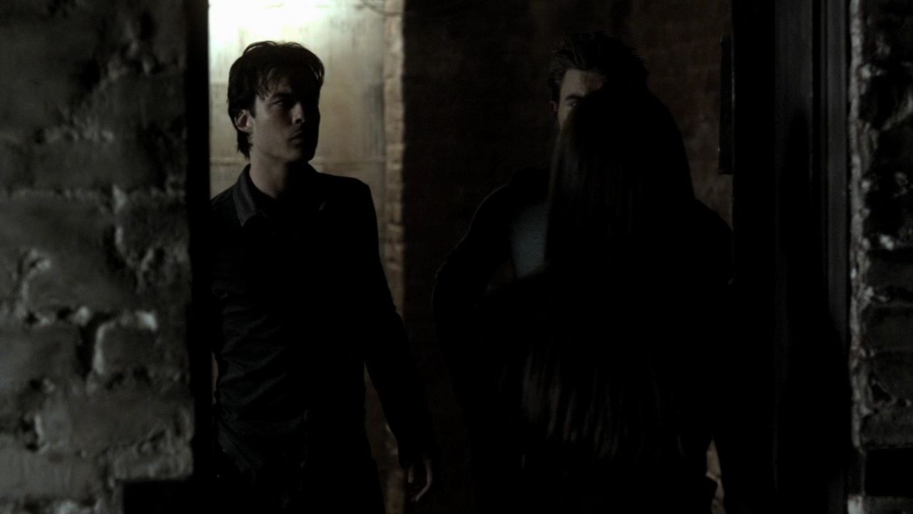215VampireDiaries1731.jpg