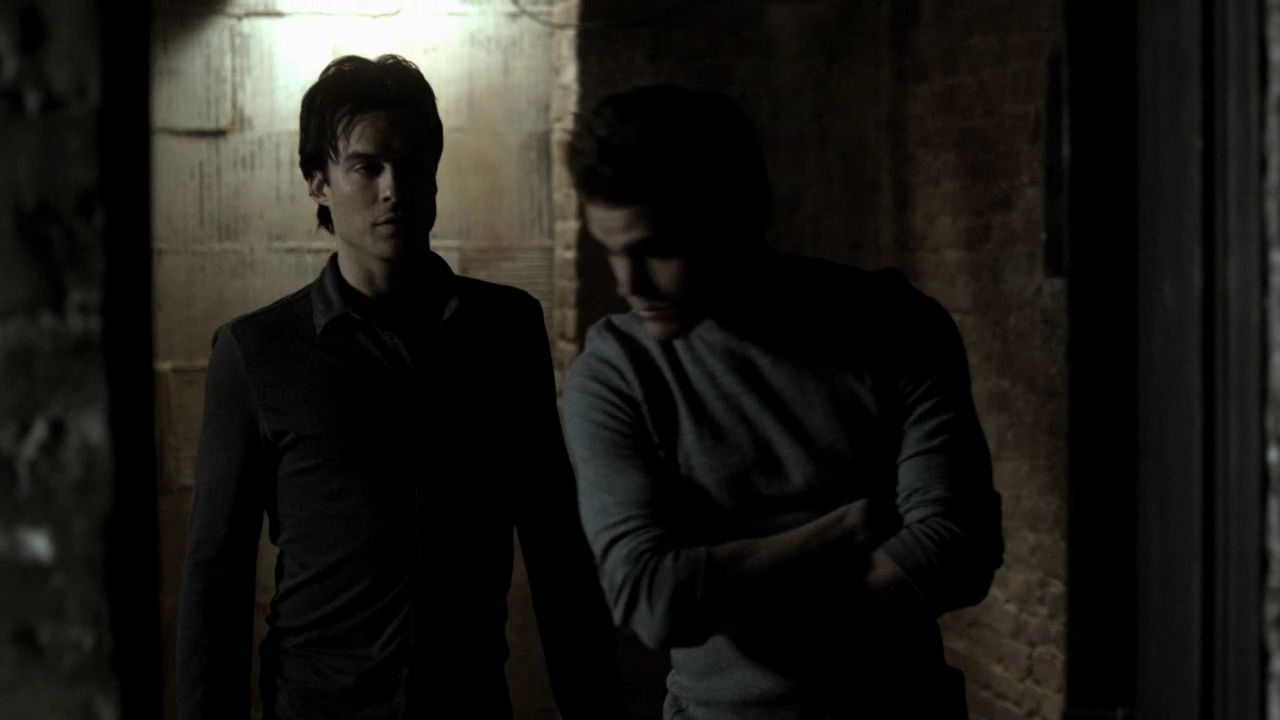 215VampireDiaries1753.jpg