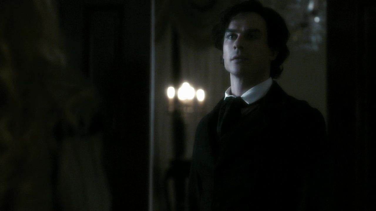 215VampireDiaries1792.jpg