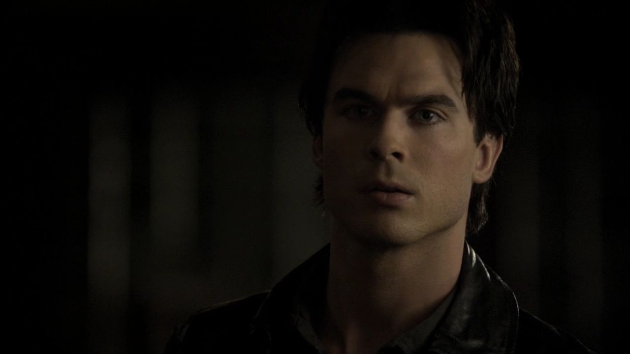 215VampireDiaries1821.jpg